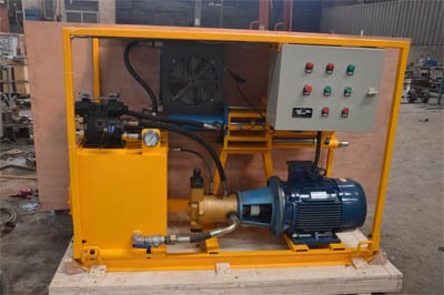 Grouting pump for foundation