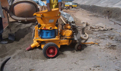 concrete spraying machine with factory price