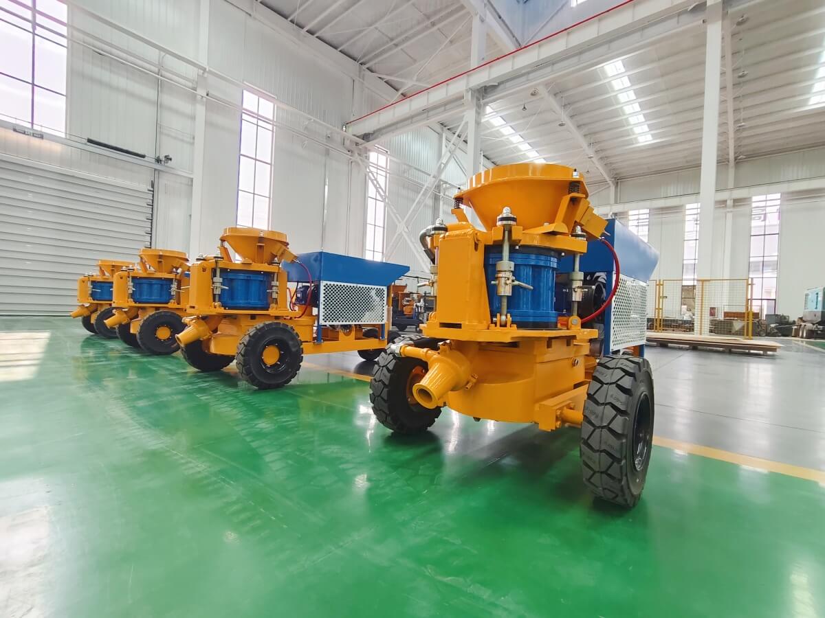 small concrete spraying machine