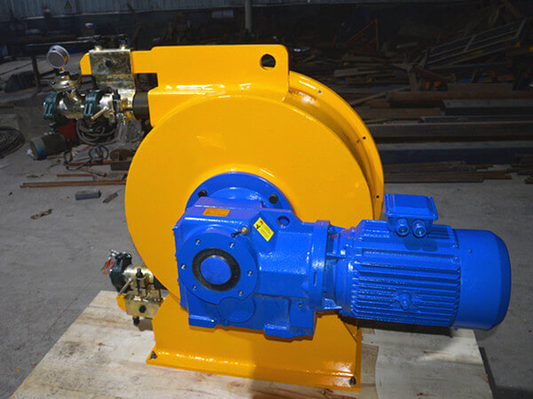 peristaltic pump for pumping sulfuric