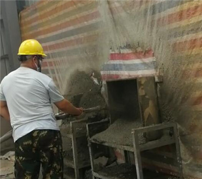 Plastering machine application