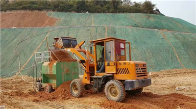 China hydroseeding machine