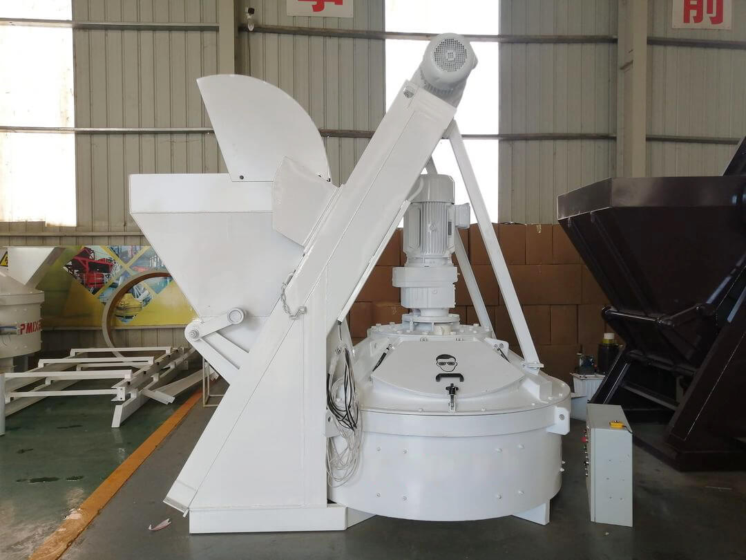 UHPC planetary mixer with skip hoist