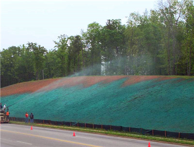 slope hydroseeding machine