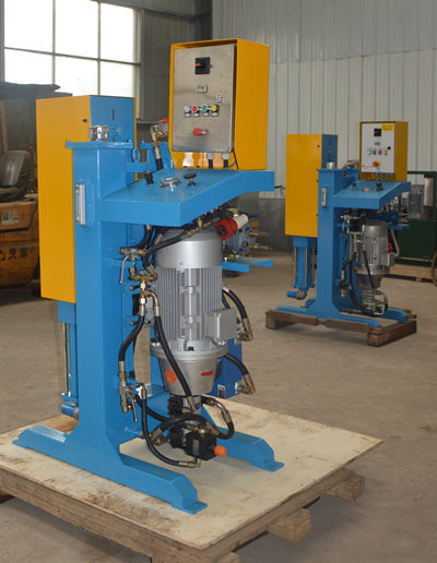 Grout pump for injecting microcement