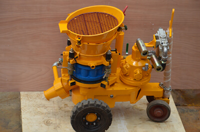 Gunite machine with air motor