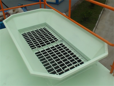 hydroseeder machine for planting seed