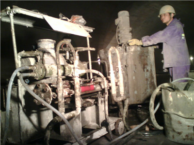 Grouting machine for mining project