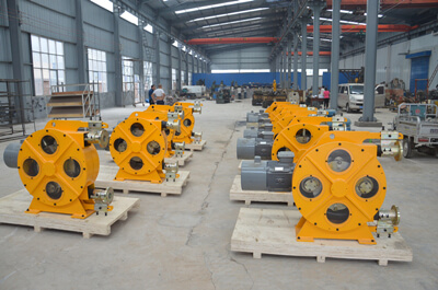 hpse pump for pumping foam concrete