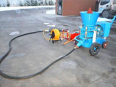 refractory materials spraying machine