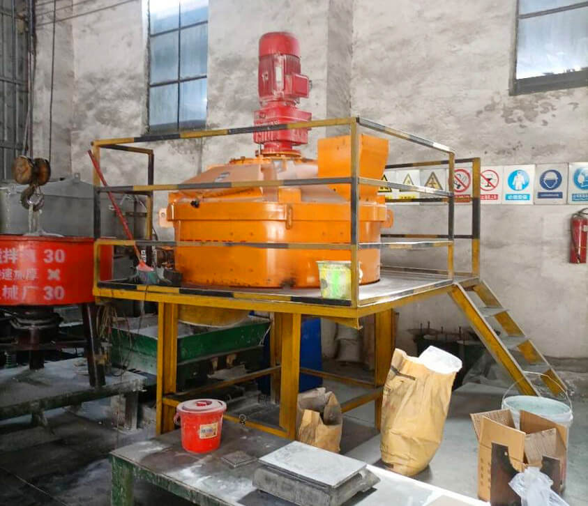 planetary mixer for making refractory bricks