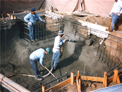 building the swimming pool