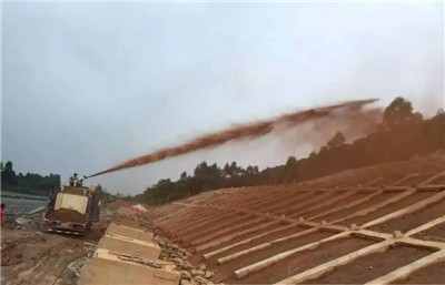 hydro seeding machine