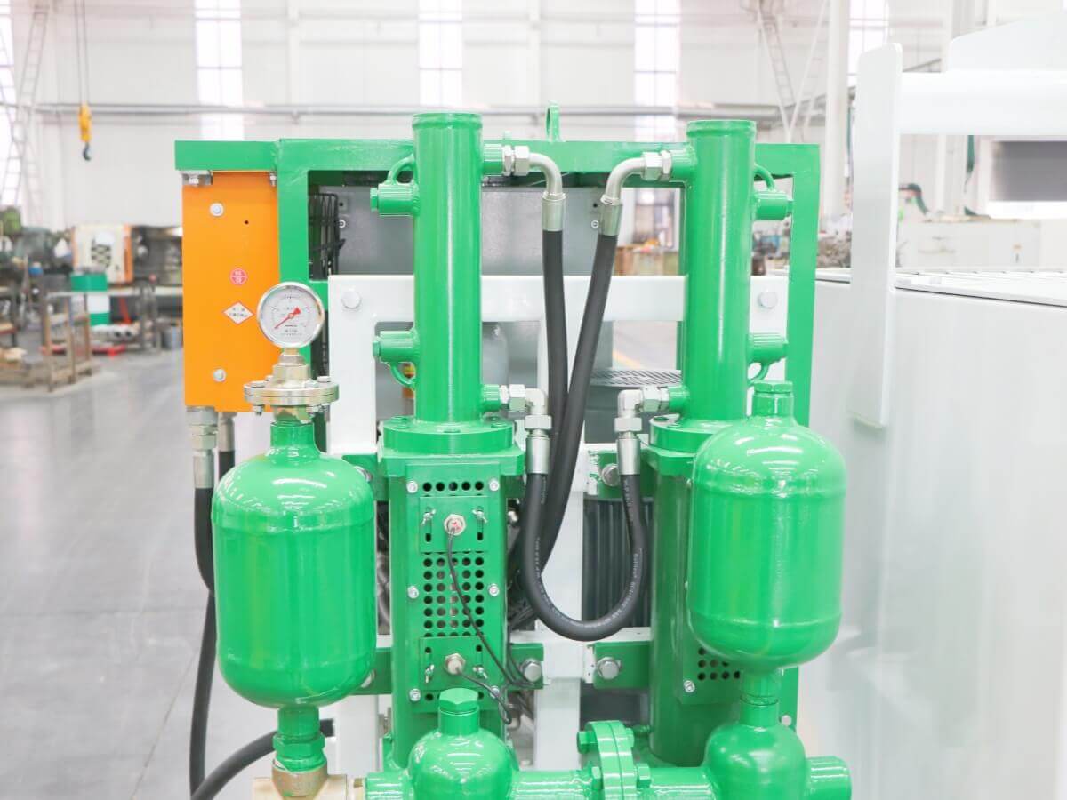 Grout pump