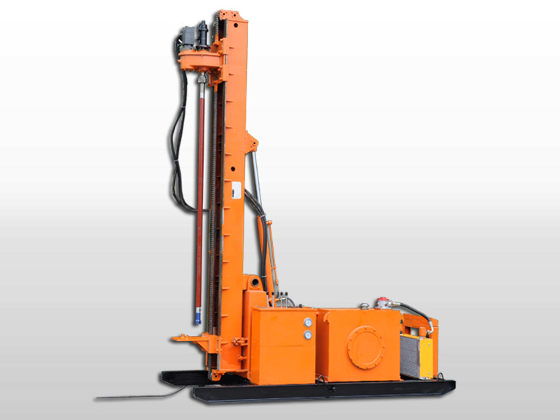 hydraulic drilling rig