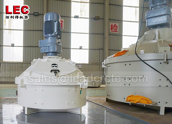 Easy to operate vertical shaft planetary concrete mixer