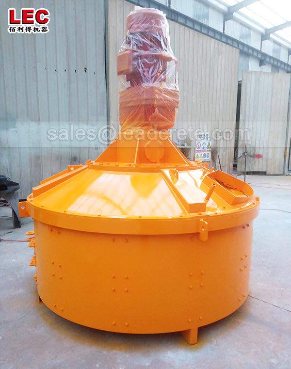 Planetary concrete mixer with cement weighing hopper