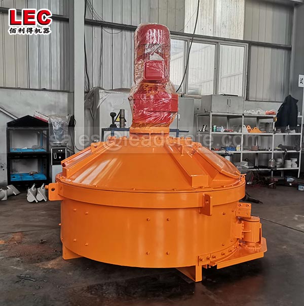 Precast pipe mixer