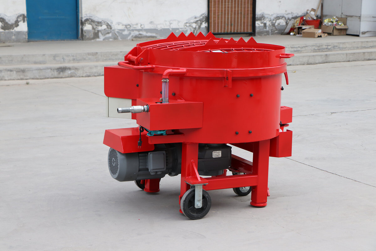 Mixer for refractories solution