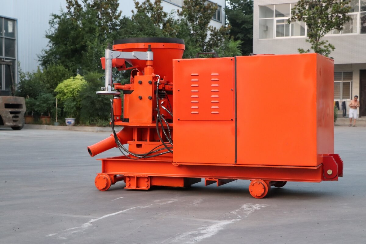 Pea gravel concrete spraying machine