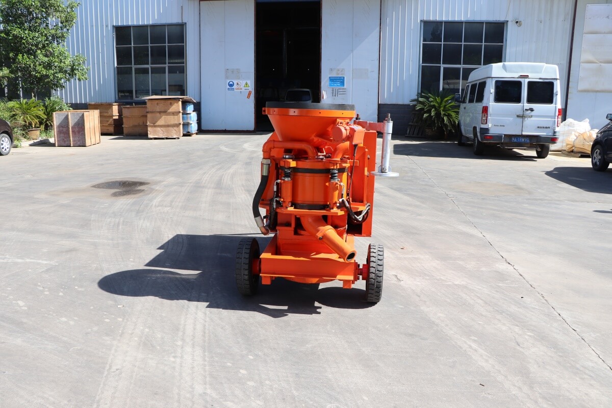 Pea stone shotcrete machine