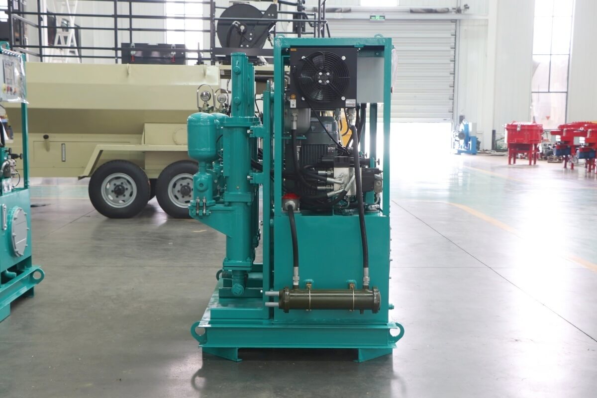 Double plunger injection system