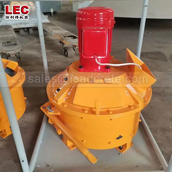 Portable planetary concrete mixer