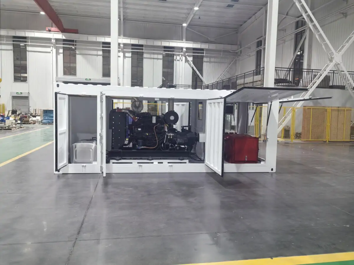 Grout injection pump for jet grouting